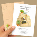 Bulldog New House Moving Announcement Briefkaart<br><div class="desc">Share your exciting news with this adorable Bulldog moving announcement card featuring a sweet bulldog puppy sitting among stacked moving boxes holding a “We’ve Moved” sign. The charming watercolor illustration and cozy packing details create a warm and playful way to tell friends and family about your new home. Perfect for...</div>