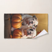Bulldog Puppy Herfst Delight Pompoen Bad Handdoek (Handdoek)