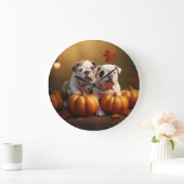 Bulldog Puppy Herfst Delight Pompoen Grote Klok (Huis)
