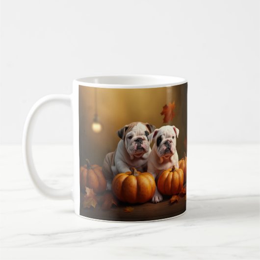 Bulldog Puppy Herfst Delight Pompoen Koffiemok (Links)