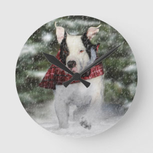 Bulldog Rescue Pup Dashing through the Snow Ronde Klok