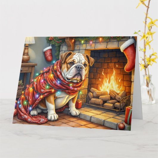 Bulldog Sitting by Fireplace with Christmas Lights Kaart (Gele Bloem)