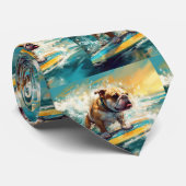 Bulldog strand surfen schilderij stropdas (Opgerold)