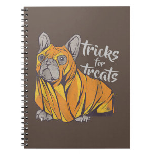 Bulldog striks for Treedie Cute Halloween Bulldogs Notitieboek
