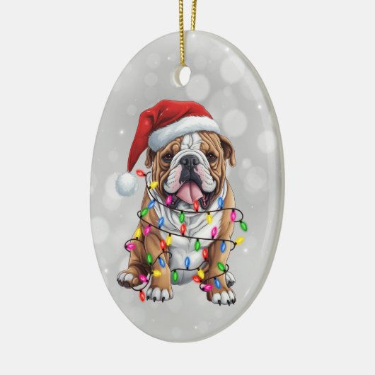 Bulldog verpakt in kerstverlichting keramisch ornament (Links)