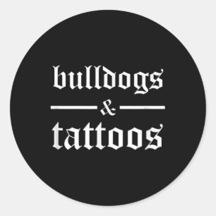 Bulldogs en Tattoos - Grappige getatoeëerde honden Ronde Sticker