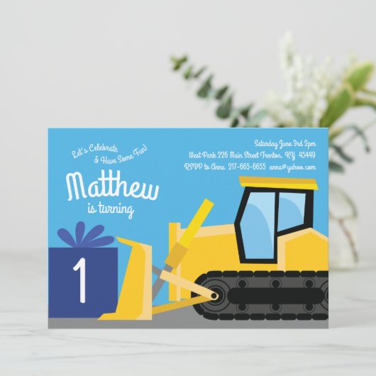 Bulldozer 1e Verjaardag uitnodigingen (Staand voorkant)