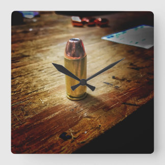 Bullet Clock Vierkante Klok