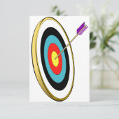 Bullseye boogschieten doel met pijl raken centrum kaart (Staand voorkant)
