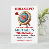 Bullseye Boogschieten Verjaardagsfeest Uitnodiging (Staand voorkant)