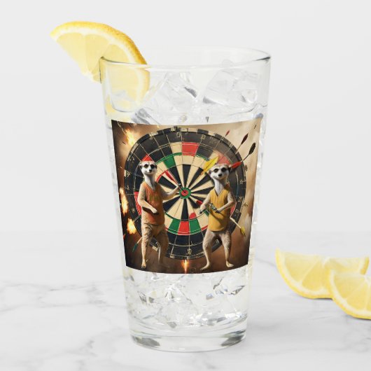 Bullseye Burrow: Meerkat Dart League, Glas (Voorkant ijs)