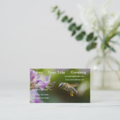 Bumble Bee Flying Paars Bloem Visitekaartje (Staand voorkant)