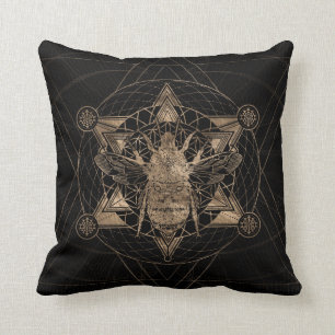 Bumble Bee in Sacred Geometry - Black en Gold Kussen