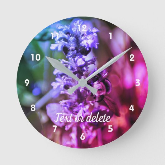 Bumble bee on Flower Abstract Personated Ronde Klok (Voorkant)