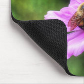 Bumble Bee. on Pink Cosmos Muismat (Hoek)