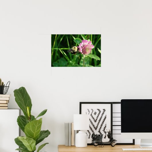 Bumble Bee op Clover Poster (Thuiskantoor)