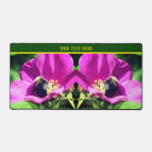 Bumble bee op roze roze roze Natuur op maat Bureaumat (Voorkant)