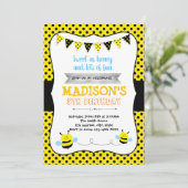 Bumble Bee verjaardagsfeest uitnodiging (Staand voorkant)
