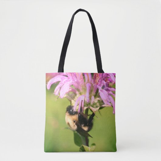 Bumble bei on bee balm close up tote bag (Voorkant)