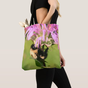 Bumble bei on bee balm close up tote bag