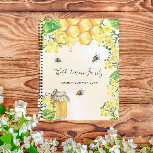 Bumble beien honey yellow florals family name notitieboek