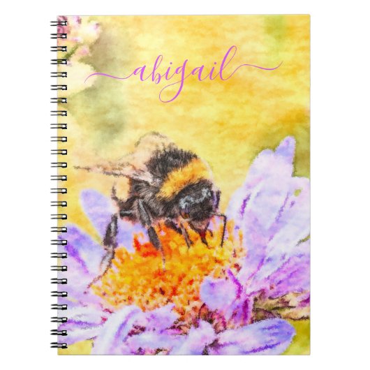 Bumblebee op bloem aangepaste naam notitieboek (Voorkant)