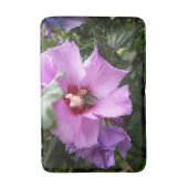 Bumblebee op Hibiscus Flower Badmat (Voorkant Verticaal)