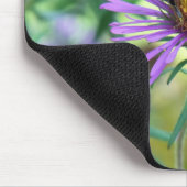 Bumblebee op Paarse Daisy Muismat (Hoek)