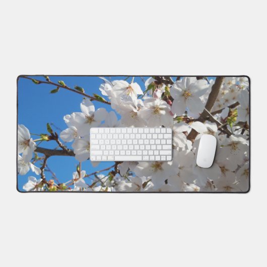 Bumblebee op wilde kersenbloei bureaumat (Keyboard & Muis)
