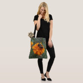 Bumblebees on Marigold Flower Tote Bag (Op model)