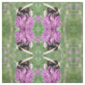 Bumblebei op een Thistle Patterned Craft Fabric Stof (Swatch)