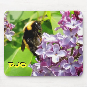Bumblebei op Lila bloesem Uw Initialen Muismat