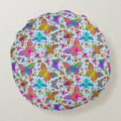 Bumbling Butterflies in Fresh Air DC Rond Kussen (Achterkant)