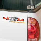 Bumpersticker: Tussen de kevers lezen Bumpersticker (Op Truck)