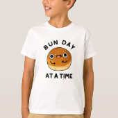 Bun Day in een tijd grappig voedselpakket T-shirt (Voorkant)
