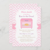Bun in de oven Roze Baby Shower Uitnodigingen (Voorkant / Achterkant)