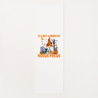 Bunch van Hocus Pocus Pumpkin Gnome Bats Cat Yogamat