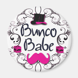 Bunco Babe met Roze Top Hoed en Roze Mustache Magneet