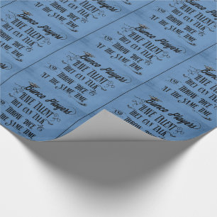 Bunco-spelers hebben talent met kroon cadeaupapier