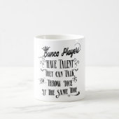 Bunco-spelers hebben talent met kroon koffiemok (Center)