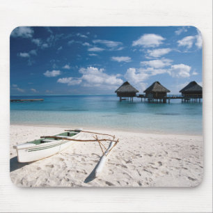 Bungalows vanaf strand Motu Toopua Muismat