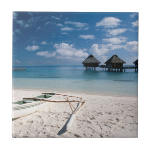 Bungalows vanaf strand Motu Toopua Tegeltje