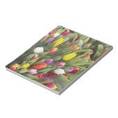 Bunken van kleurrijke tulpen notitieblok (Linkerzijde)