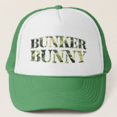 BUNKER BUNNY CAMO / CAMOUFLAGE TRUCKER PET (Voorkant)