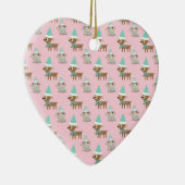 Bunnies en rendieren over Bleke roze vakantiekunst Keramisch Ornament (Rechts)