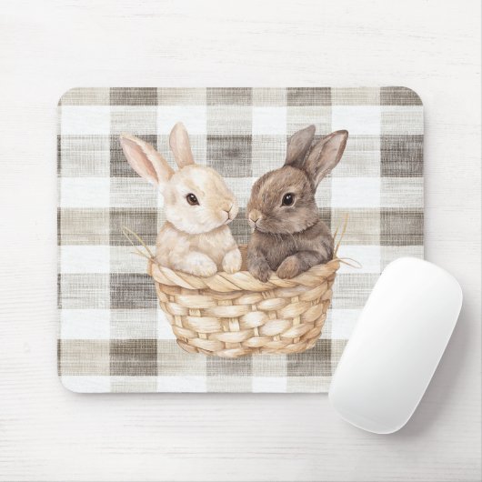 Bunnies in een mand muismat (Met muis)