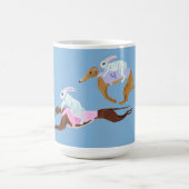Bunnies riding Greyhounds Mug Koffiemok (Center)