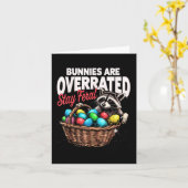 Bunnies zijn overschat verblijf Feral Grappig Pase Kaart (Gele Bloem)