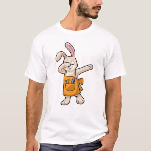Bunny als Hairdresser met Comb & Scissors T-shirt