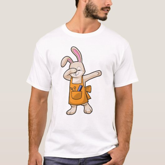 Bunny als Hairdresser met Comb & Scissors T-shirt (Voorkant)